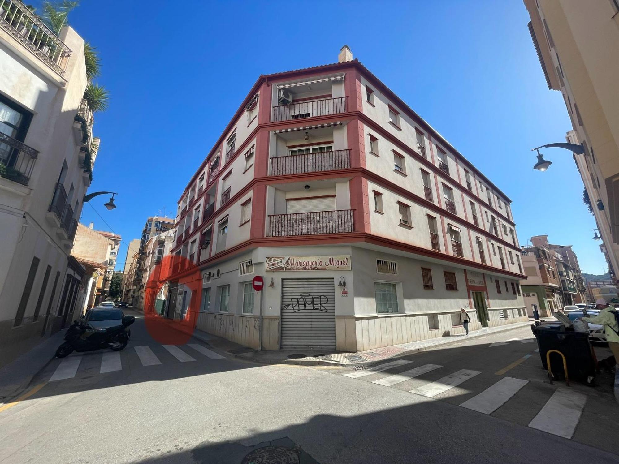 Maravilloso Apartamento Centrico De 70M2, Jardin Propio 40M2 Con Piscina Para Ninos Y Parking Opcional Malaga Luaran gambar