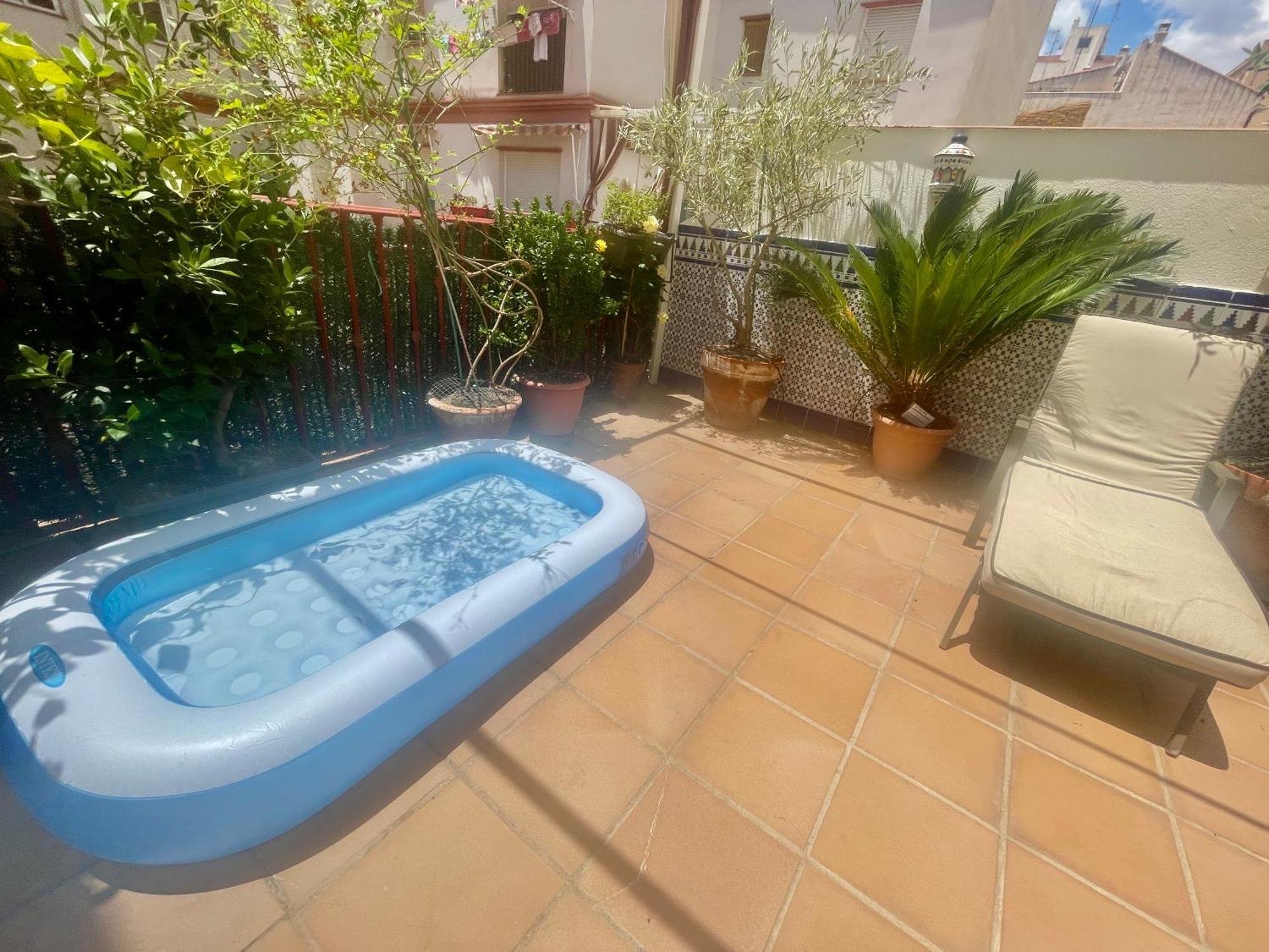 Maravilloso Apartamento Centrico De 70M2, Jardin Propio 40M2 Con Piscina Para Ninos Y Parking Opcional Malaga Luaran gambar