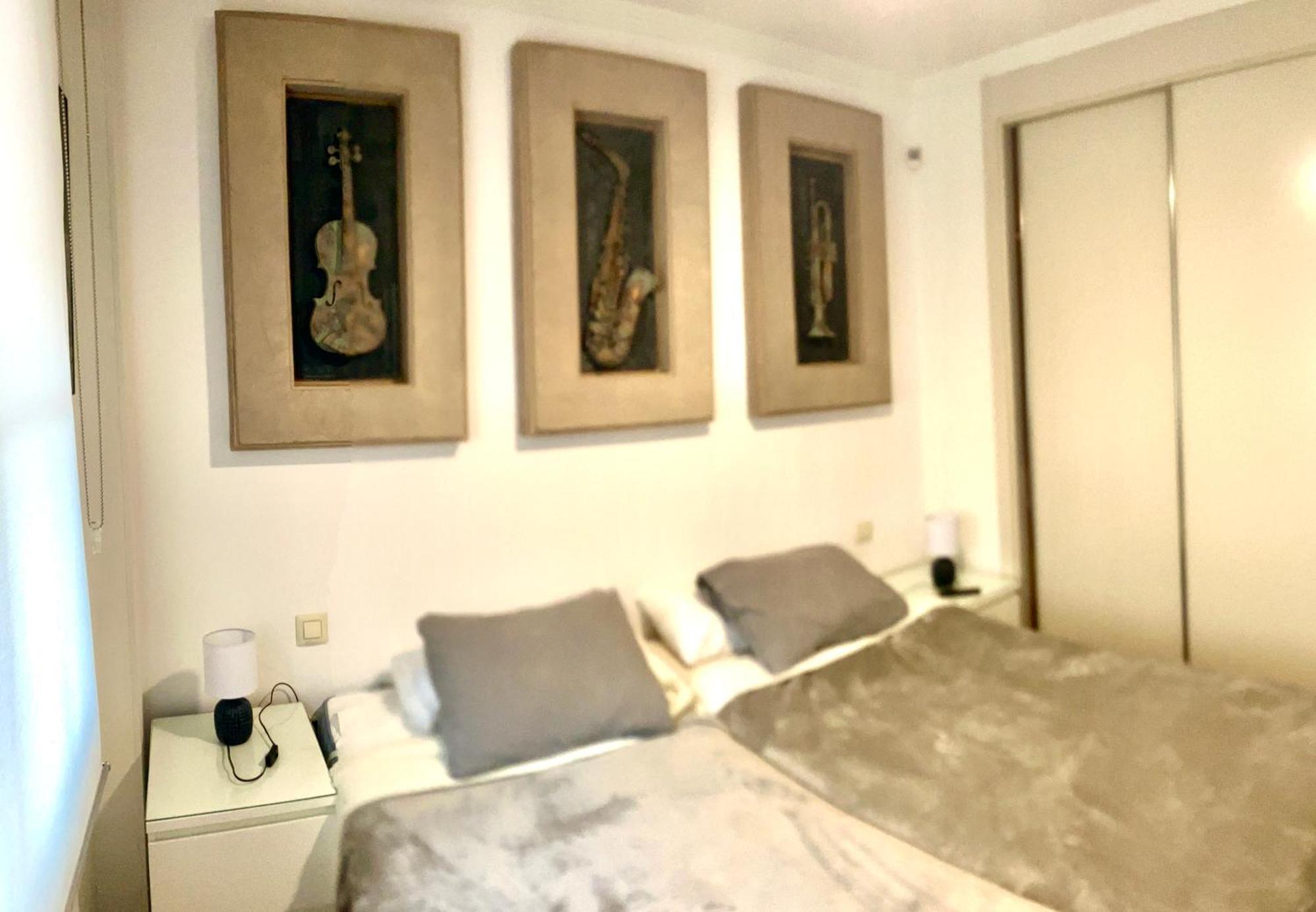 Maravilloso Apartamento Centrico De 70M2, Jardin Propio 40M2 Con Piscina Para Ninos Y Parking Opcional Malaga Luaran gambar